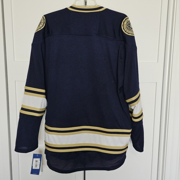 NWT: Notre Dame hockey jersey size S - Picture 2 of 16